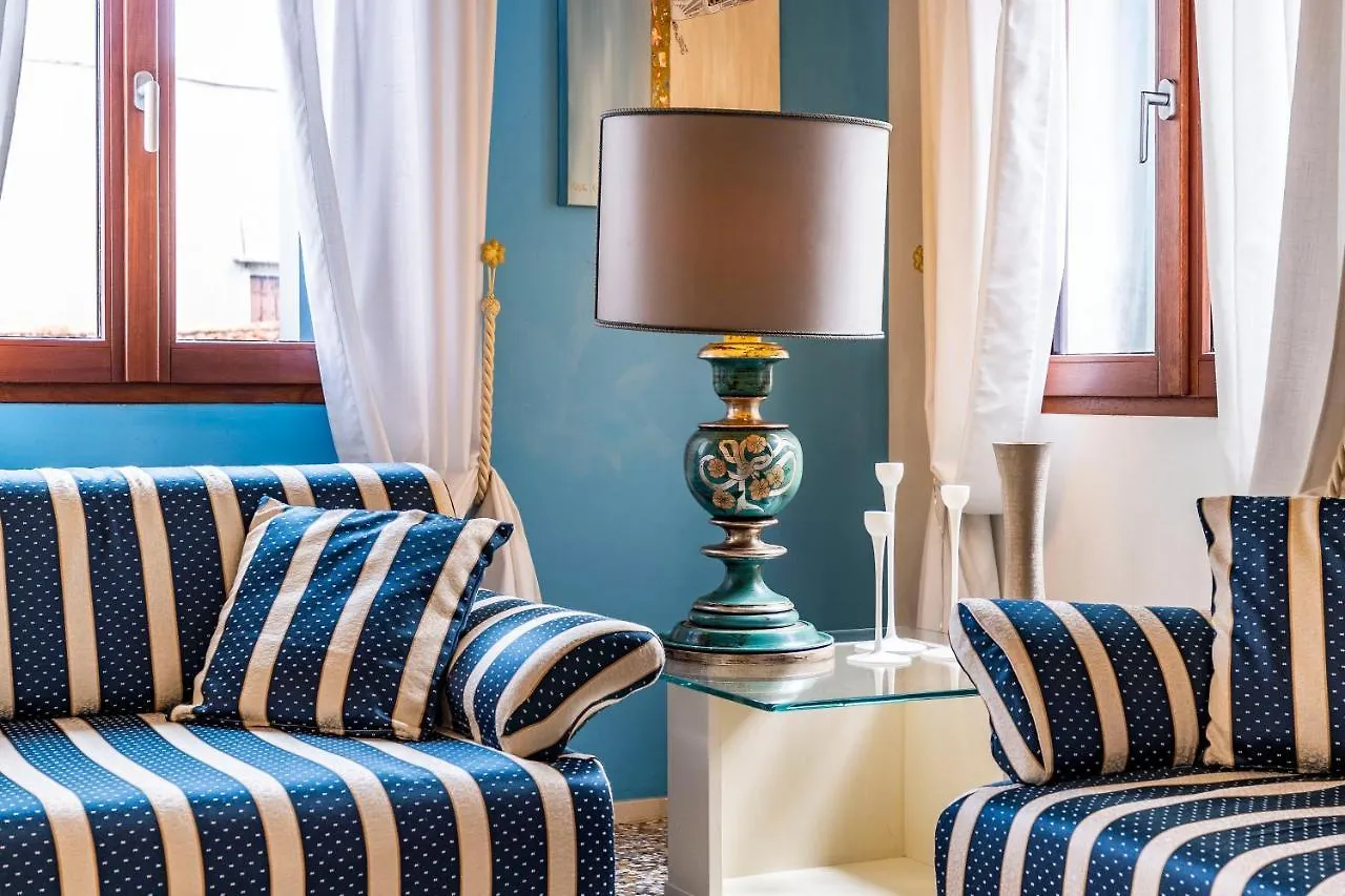 Apartment Friari Suite-Luxury Apt. Close To Rialto Bridge Venice