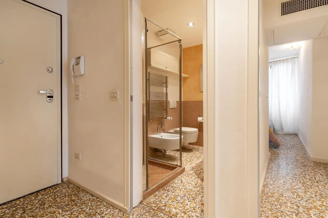 Διαμέρισμα Friari Suite-Luxury Apt. Close To Rialto Bridge Βενετία