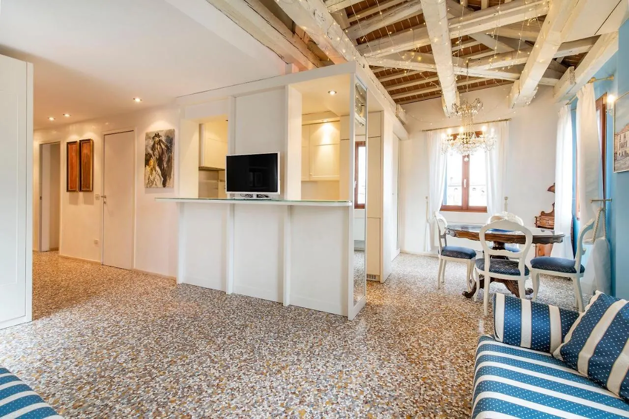 Friari Suite-Luxury Apt. Close To Rialto Bridge Βενετία 0*,